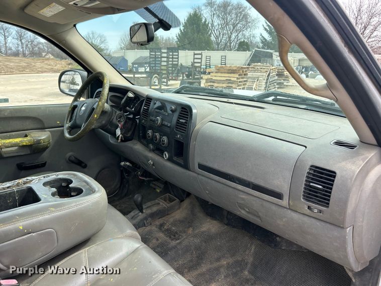 image for item FC5247 2007 Chevrolet Silverado 2500HD pickup truck