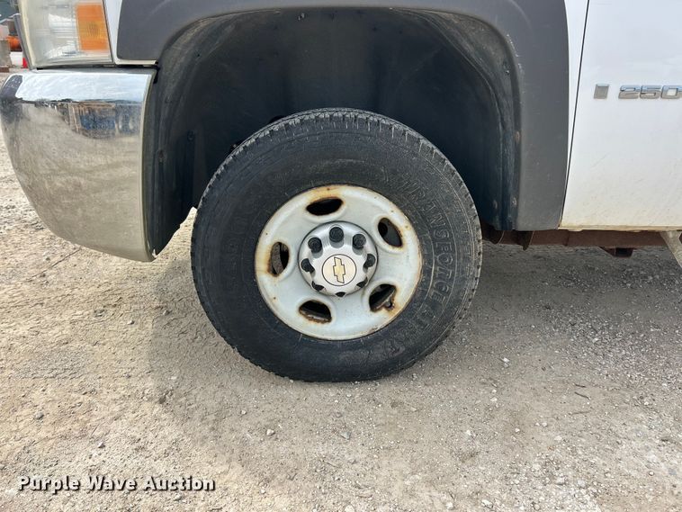 image for item FC5247 2007 Chevrolet Silverado 2500HD pickup truck