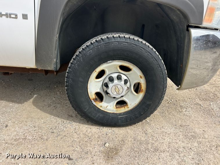 image for item FC5247 2007 Chevrolet Silverado 2500HD pickup truck