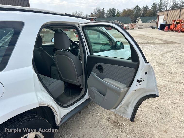 image for item FC5248 2007 Chevrolet Equinox LS SUV