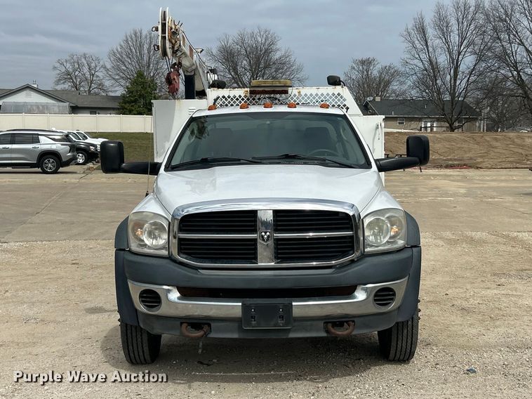 image for item FC5250 2009 Dodge Ram 5500  utility / service truck