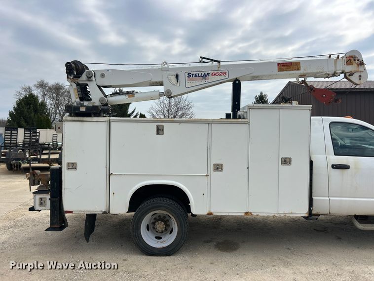 image for item FC5250 2009 Dodge Ram 5500  utility / service truck