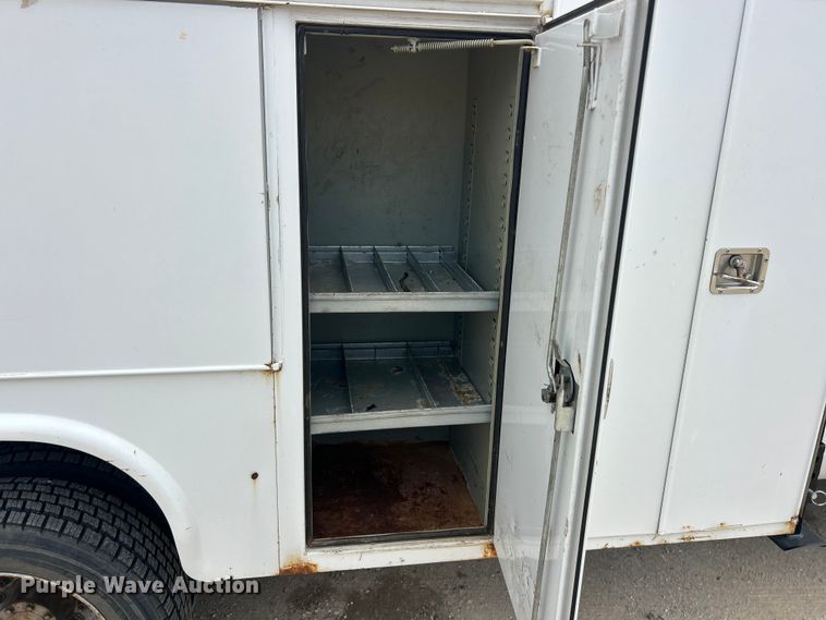 image for item FC5250 2009 Dodge Ram 5500  utility / service truck