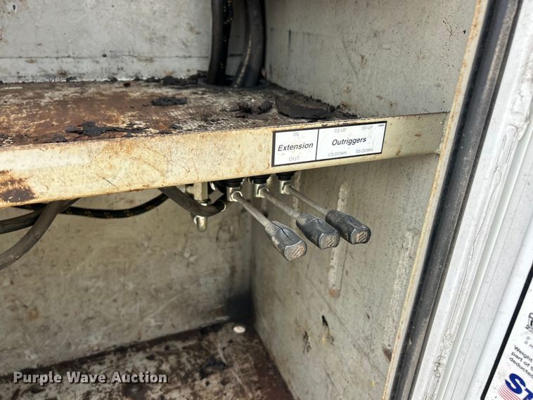 image for item FC5250 2009 Dodge Ram 5500  utility / service truck