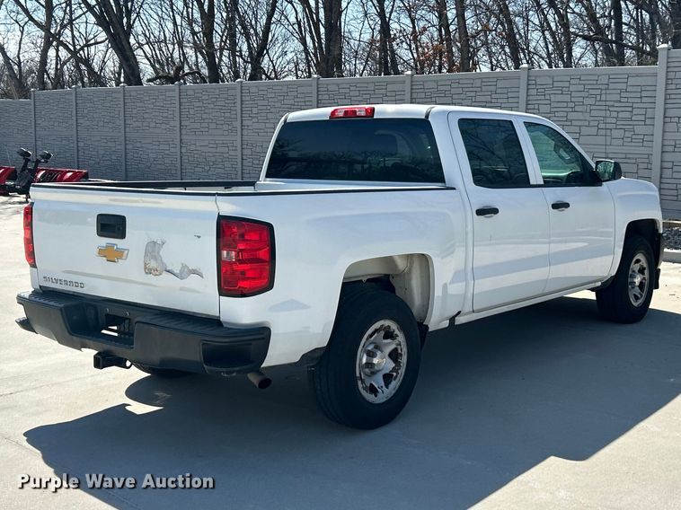 image for item FC5251 2018 Chevrolet Silverado 1500 Crew Cab pickup truck