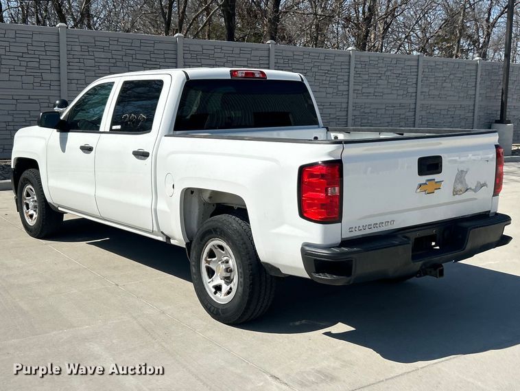 image for item FC5251 2018 Chevrolet Silverado 1500 Crew Cab pickup truck