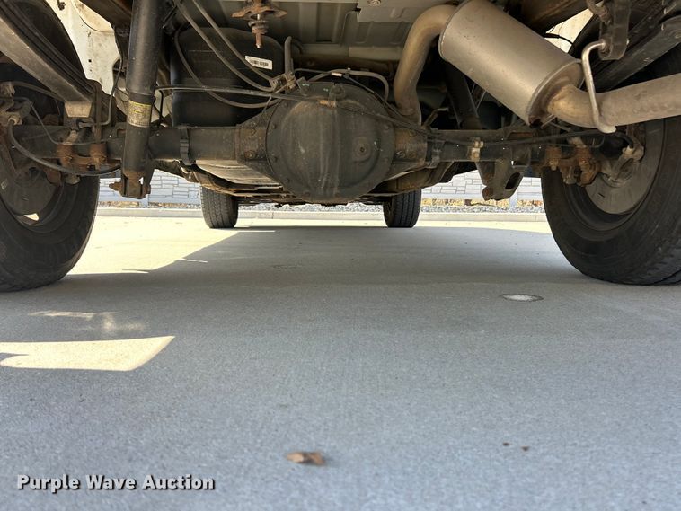 image for item FC5251 2018 Chevrolet Silverado 1500 Crew Cab pickup truck