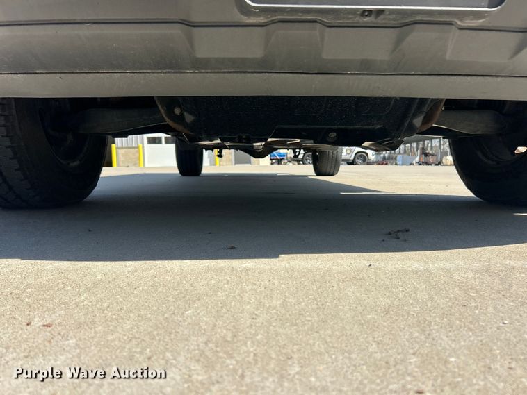 image for item FC5251 2018 Chevrolet Silverado 1500 Crew Cab pickup truck