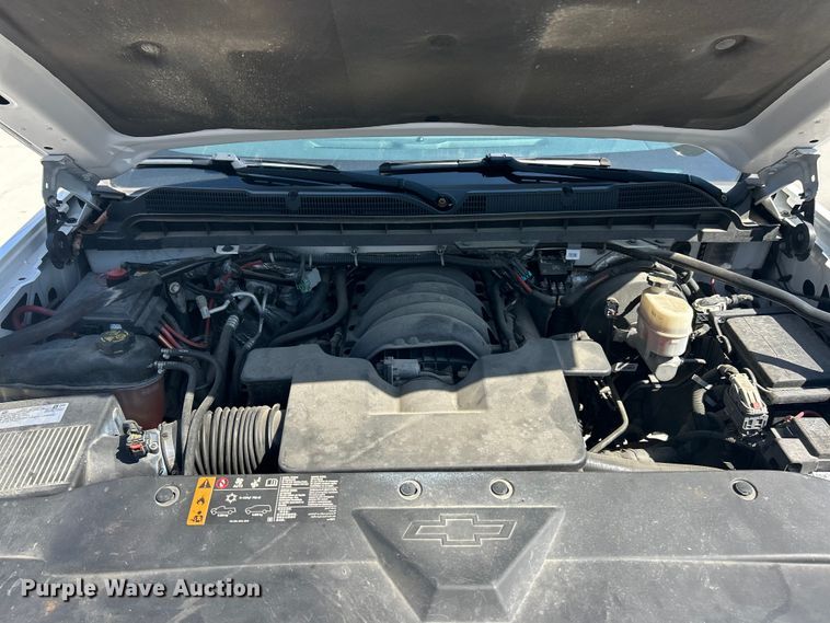 image for item FC5251 2018 Chevrolet Silverado 1500 Crew Cab pickup truck