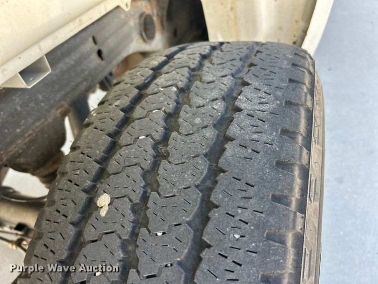 image for item FC5251 2018 Chevrolet Silverado 1500 Crew Cab pickup truck