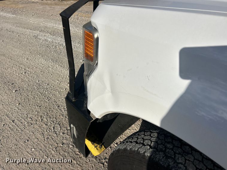 image for item FC5258 2020 Ford F350 Super Duty Ext. Cab utility bed pickup truck