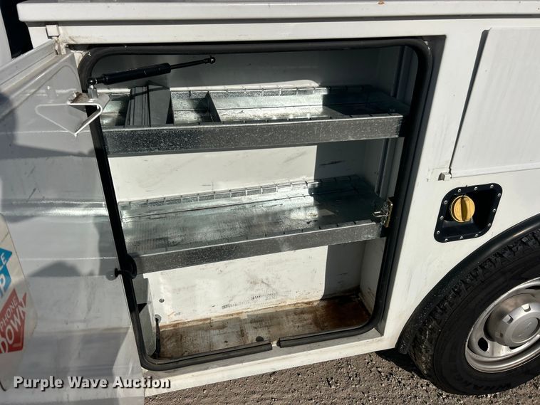 image for item FC5258 2020 Ford F350 Super Duty Ext. Cab utility bed pickup truck