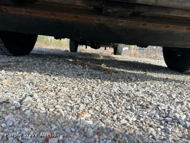 image for item FC5258 2020 Ford F350 Super Duty Ext. Cab utility bed pickup truck