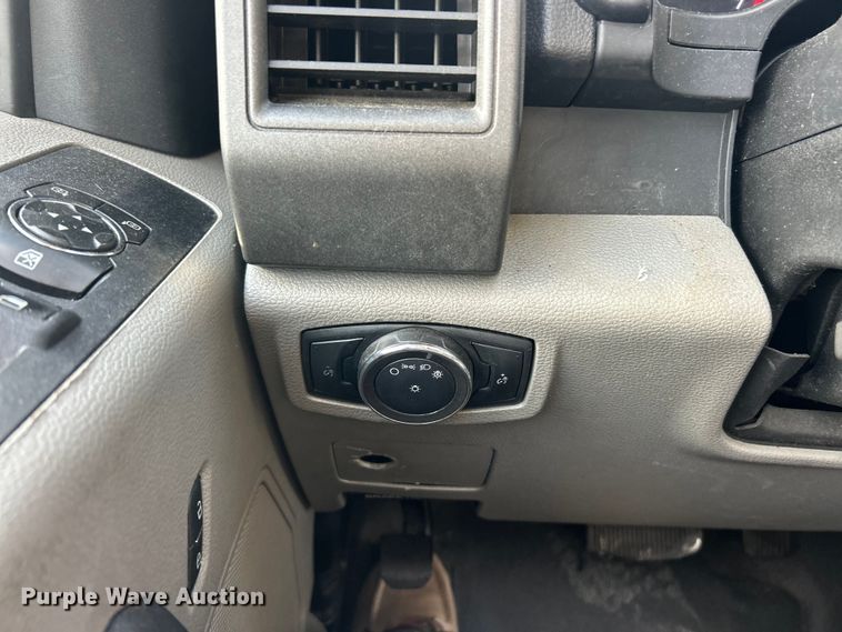 image for item FC5258 2020 Ford F350 Super Duty Ext. Cab utility bed pickup truck