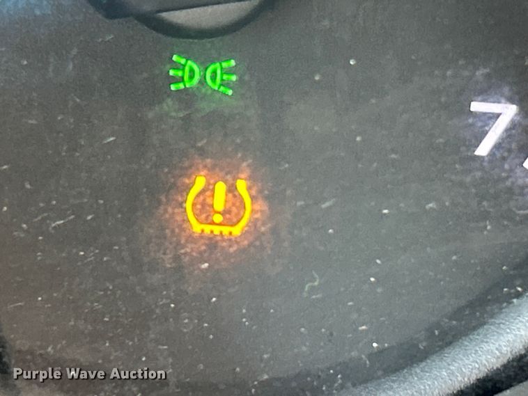 image for item FC5258 2020 Ford F350 Super Duty Ext. Cab utility bed pickup truck