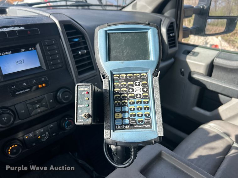 image for item FC5258 2020 Ford F350 Super Duty Ext. Cab utility bed pickup truck