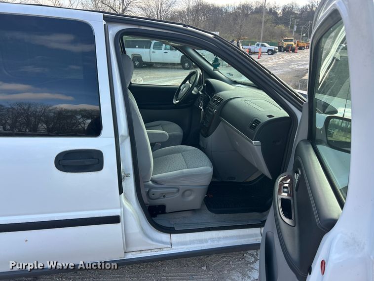 image for item FC5259 2007 Chevrolet Uplander  van