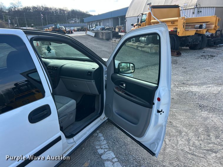 image for item FC5259 2007 Chevrolet Uplander  van