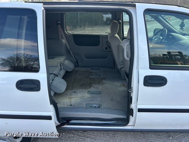 image for item FC5259 2007 Chevrolet Uplander  van