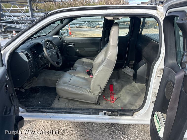 image for item FC5261 2009 Chevrolet Colorado Ext. Cab pickup truck