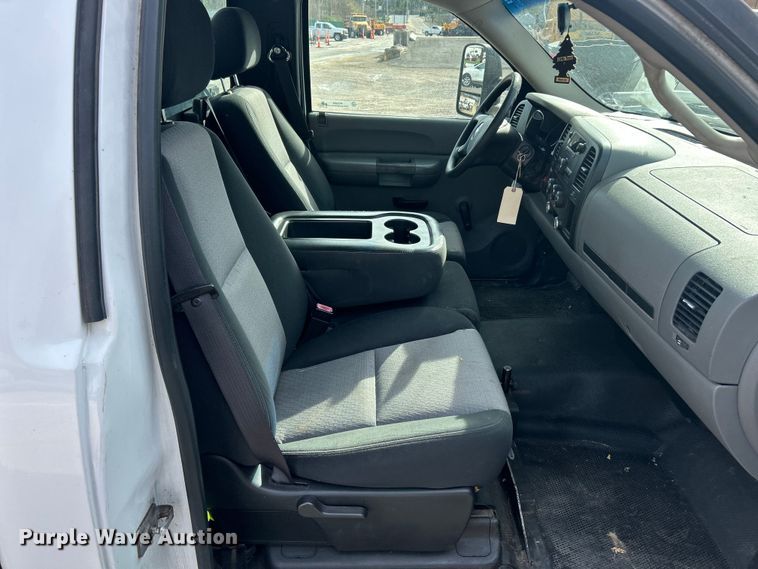 image for item FC5262 2008 Chevrolet Silverado 1500 pickup truck