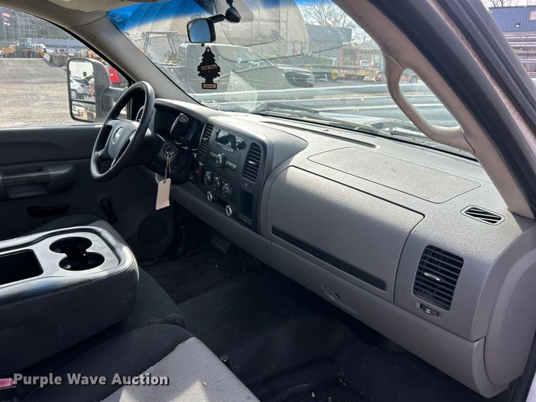 image for item FC5262 2008 Chevrolet Silverado 1500 pickup truck