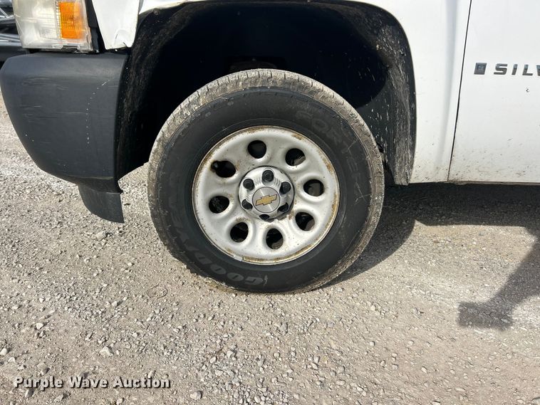image for item FC5262 2008 Chevrolet Silverado 1500 pickup truck