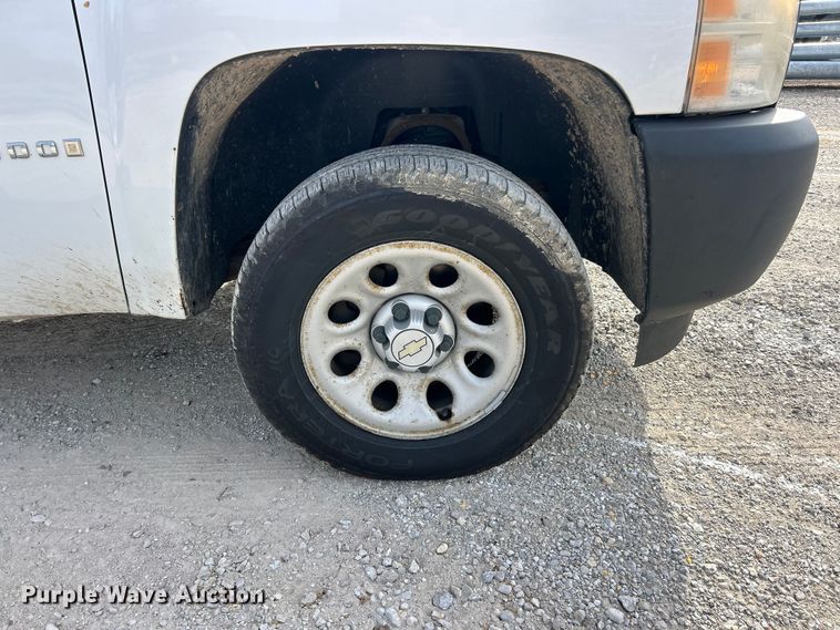 image for item FC5262 2008 Chevrolet Silverado 1500 pickup truck