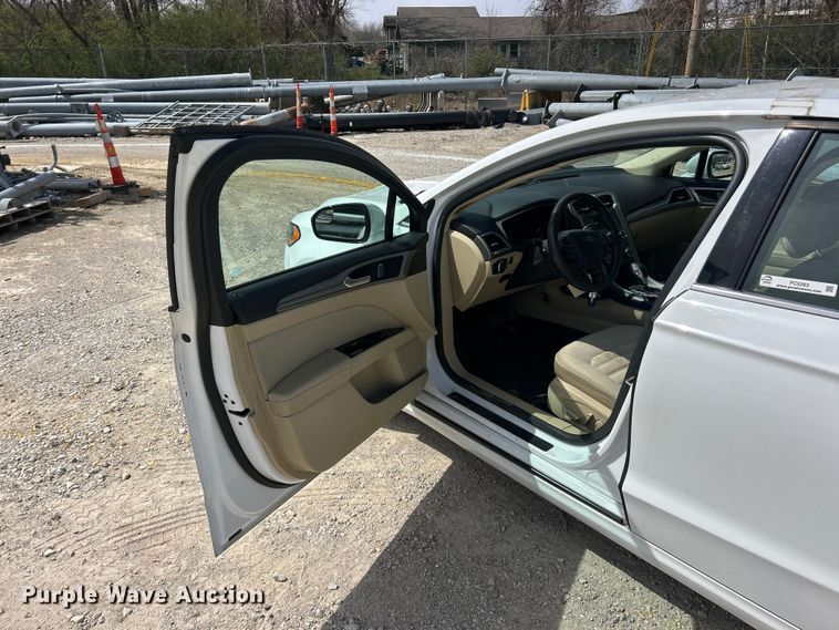 image for item FC5263 2014 Ford Fusion  