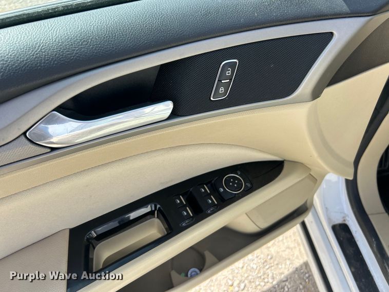 image for item FC5263 2014 Ford Fusion  