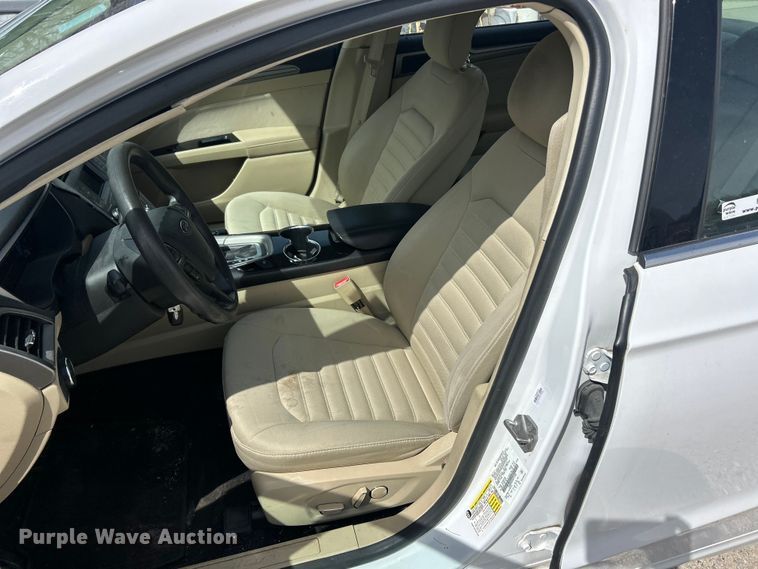 image for item FC5263 2014 Ford Fusion  