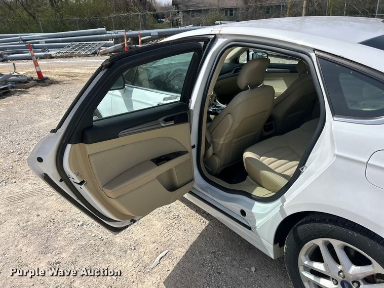 image for item FC5263 2014 Ford Fusion  