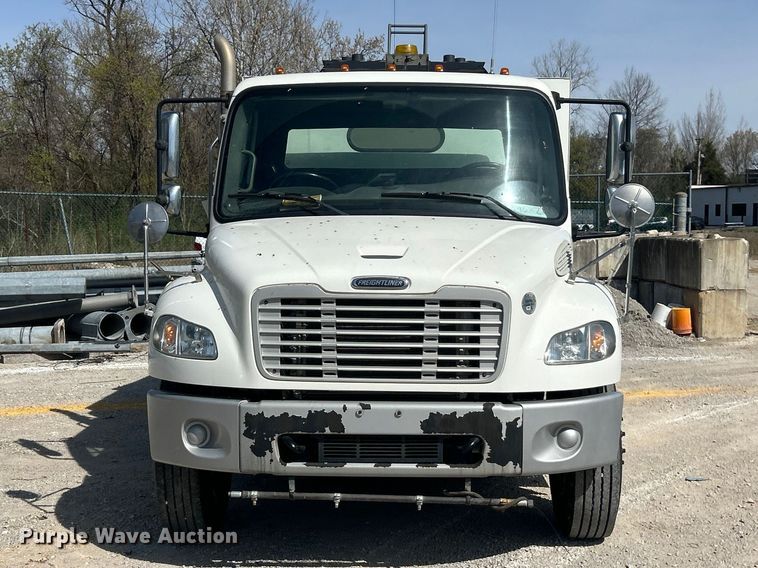 image for item FC5264 2012 Freightliner M2 street sweeper truck