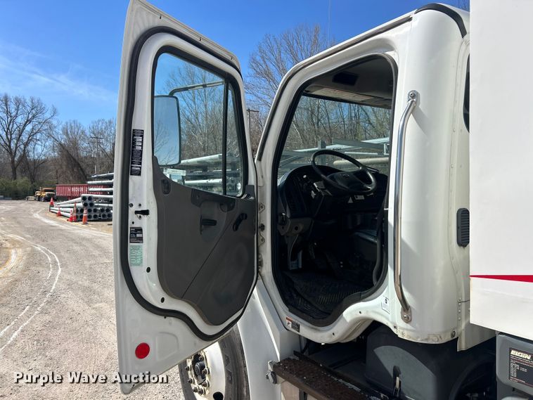 image for item FC5264 2012 Freightliner M2 street sweeper truck