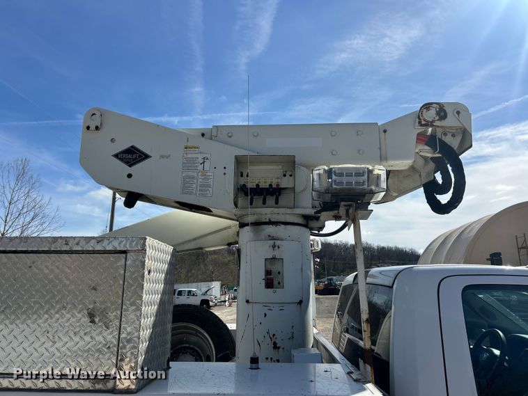 image for item FC5265 2013 RAM 5500  bucket truck