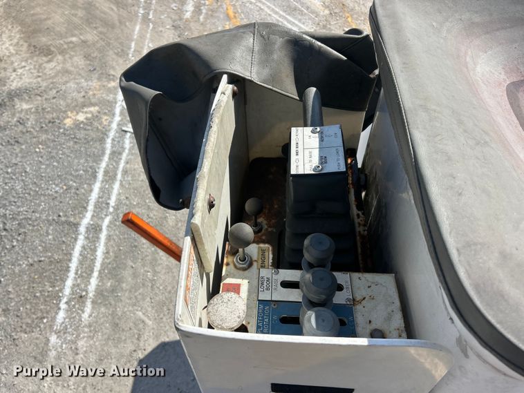 image for item FC5265 2013 RAM 5500  bucket truck