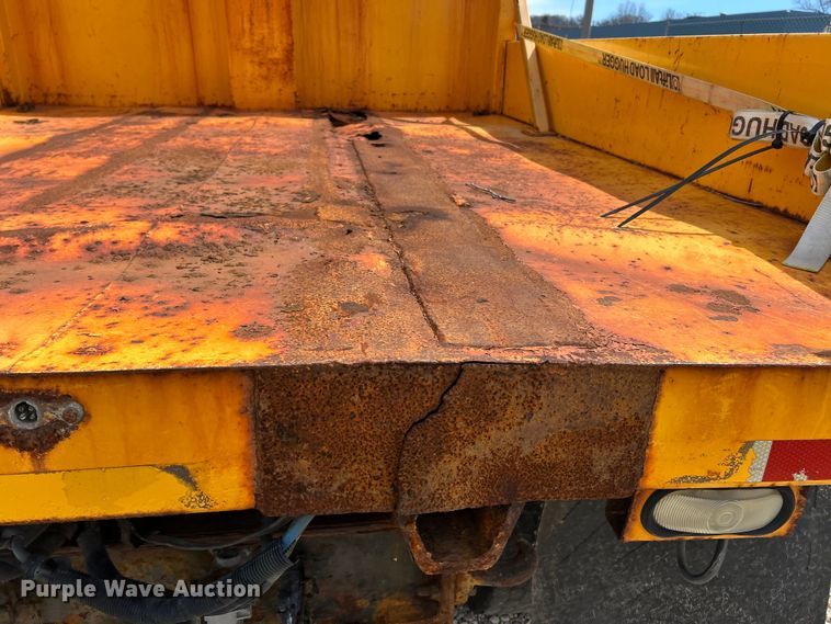 image for item FC5266 2006 International 7400 dump truck