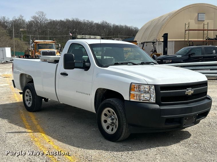 image for item FC5267 2008 Chevrolet Silverado 1500 pickup truck