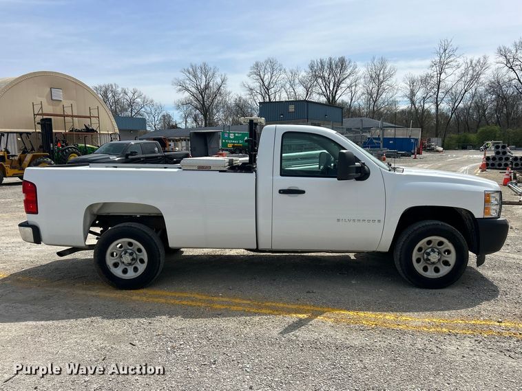 image for item FC5267 2008 Chevrolet Silverado 1500 pickup truck