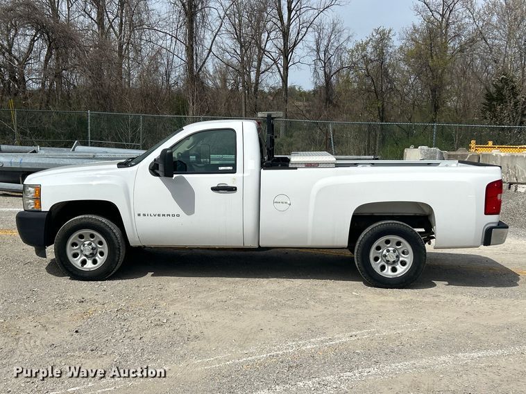 image for item FC5267 2008 Chevrolet Silverado 1500 pickup truck
