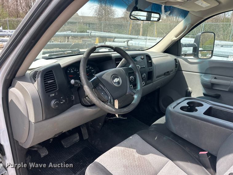 image for item FC5267 2008 Chevrolet Silverado 1500 pickup truck