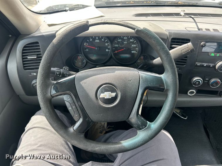 image for item FC5267 2008 Chevrolet Silverado 1500 pickup truck