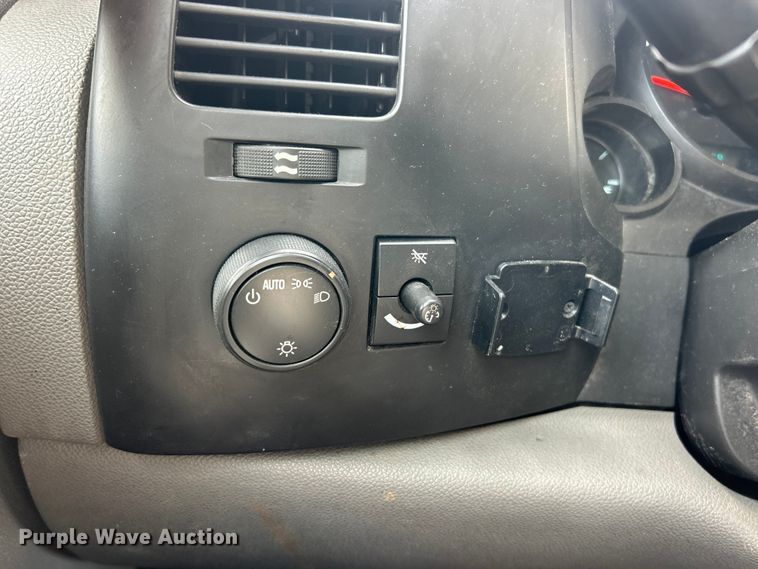 image for item FC5267 2008 Chevrolet Silverado 1500 pickup truck