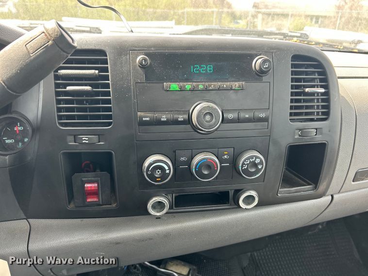 image for item FC5267 2008 Chevrolet Silverado 1500 pickup truck