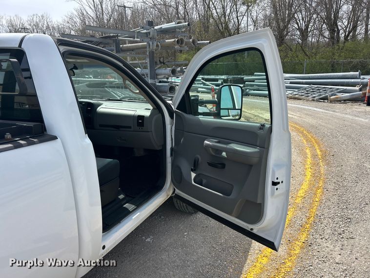 image for item FC5267 2008 Chevrolet Silverado 1500 pickup truck