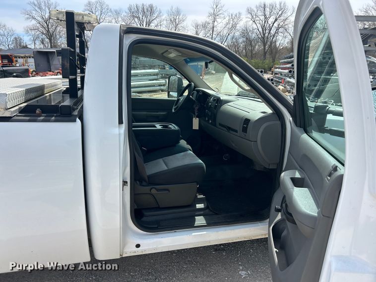 image for item FC5267 2008 Chevrolet Silverado 1500 pickup truck