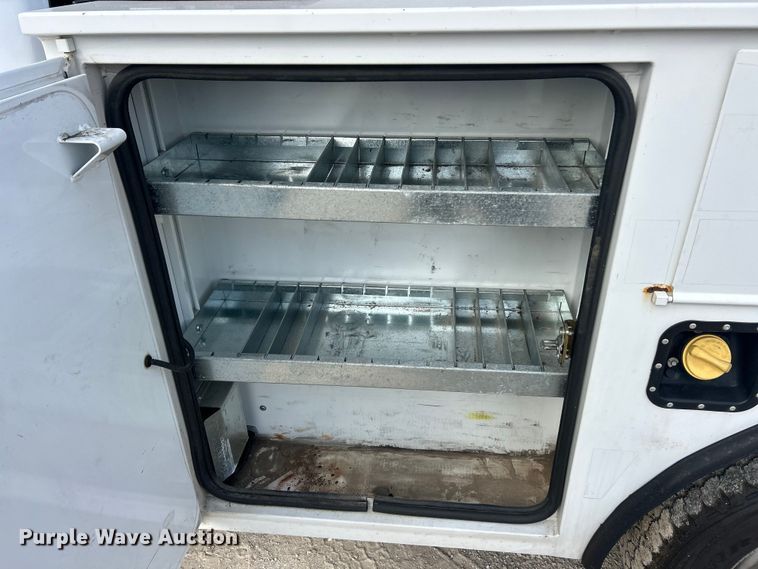 image for item FC5268 2020 Ford F350 Super Duty Ext. Cab utility bed pickup truck