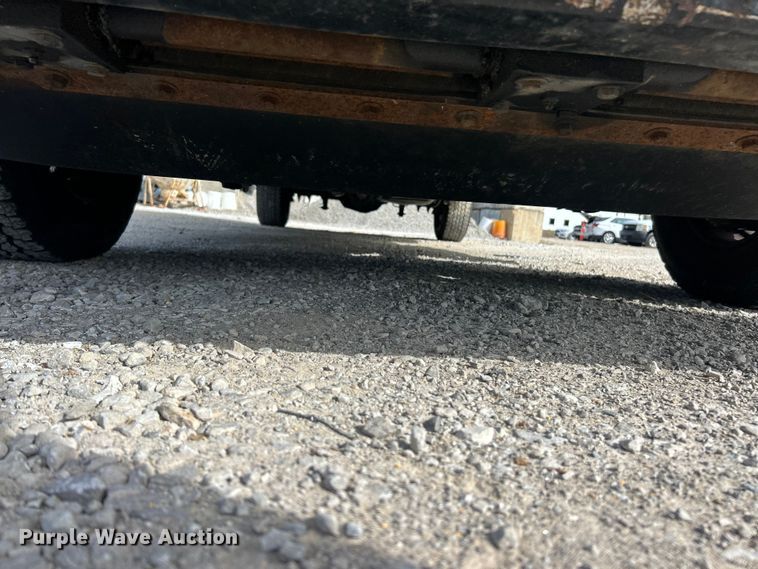 image for item FC5268 2020 Ford F350 Super Duty Ext. Cab utility bed pickup truck