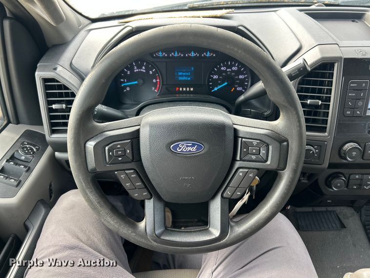 image for item FC5268 2020 Ford F350 Super Duty Ext. Cab utility bed pickup truck