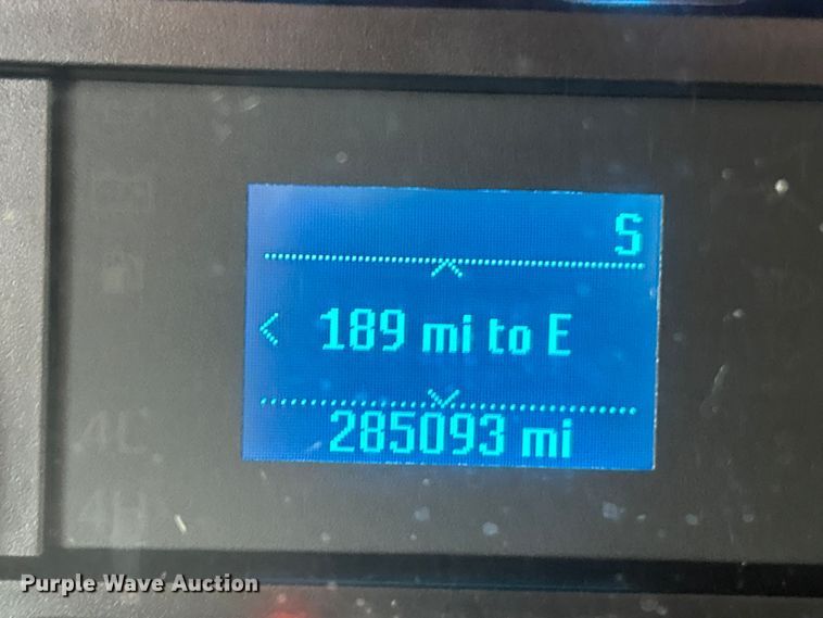 image for item FC5268 2020 Ford F350 Super Duty Ext. Cab utility bed pickup truck